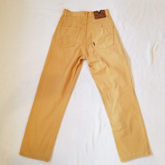 SOLD! Vintage Valentino High-Rise Yellow Jeans - Picture 4 of 8
